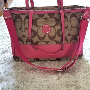 Coach diaper bag - pink